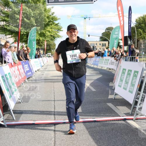 15.09.2024 - PSD Bank Halbmarathon Strokosch-Dieckow http://msf.ph/oto/7091258 15.09.2024 13:04:53 Ziel 1898 meine-sportfotos.de