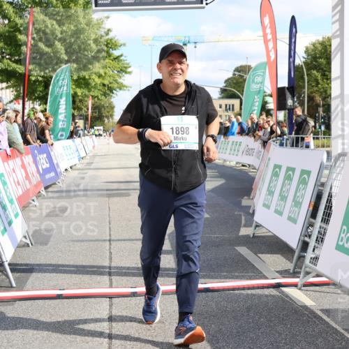15.09.2024 - PSD Bank Halbmarathon Strokosch-Dieckow http://msf.ph/oto/7091261 15.09.2024 13:04:53 Ziel 1898 meine-sportfotos.de