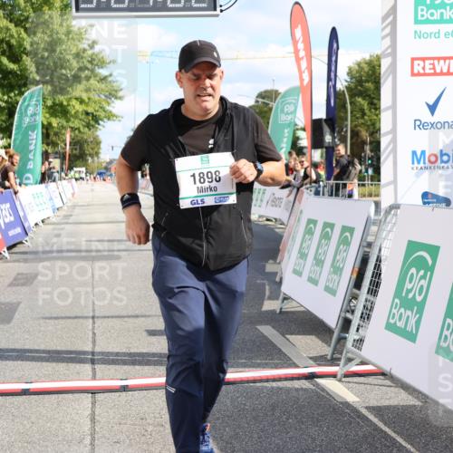 15.09.2024 - PSD Bank Halbmarathon Strokosch-Dieckow http://msf.ph/oto/7091264 15.09.2024 13:04:54 Ziel 1898 meine-sportfotos.de