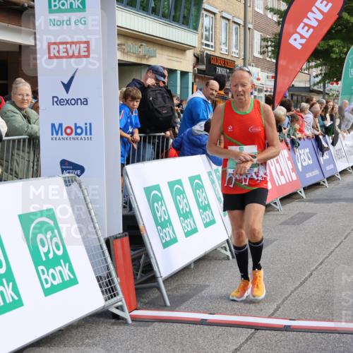 15.09.2024 - PSD Bank Halbmarathon Strokosch-Dieckow http://msf.ph/oto/7091278 15.09.2024 11:34:38 Ziel 710, 713, 1214, 1802 meine-sportfotos.de