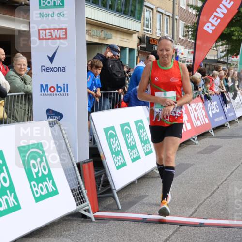 15.09.2024 - PSD Bank Halbmarathon Strokosch-Dieckow http://msf.ph/oto/7091283 15.09.2024 11:34:38 Ziel 710, 713, 1214, 1802 meine-sportfotos.de