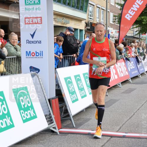 15.09.2024 - PSD Bank Halbmarathon Strokosch-Dieckow http://msf.ph/oto/7091288 15.09.2024 11:34:38 Ziel 710, 713, 1214, 1802 meine-sportfotos.de