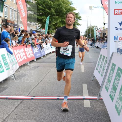 15.09.2024 - PSD Bank Halbmarathon Strokosch-Dieckow http://msf.ph/oto/7091332 15.09.2024 11:40:29 Ziel 721, 931, 1081, 1145, 1161, 1340, 1360, 1440, 1600, 2627, 2640, 3549 meine-sportfotos.de