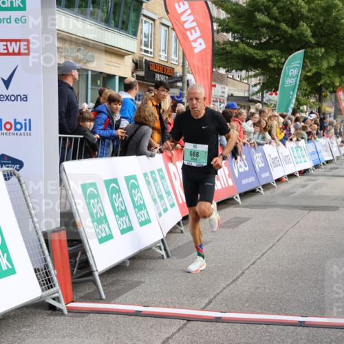 15.09.2024 - PSD Bank Halbmarathon Strokosch-Dieckow http://msf.ph/oto/7091351 15.09.2024 11:26:50 Ziel 688, 1064, 1119, 1263 meine-sportfotos.de