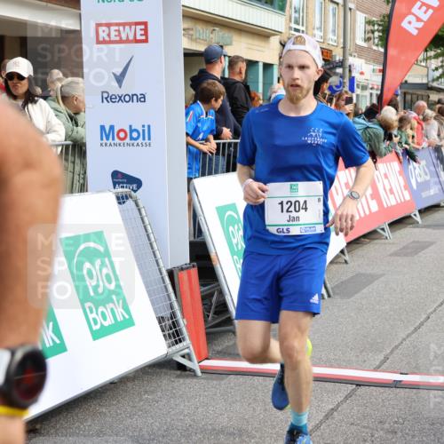 15.09.2024 - PSD Bank Halbmarathon Strokosch-Dieckow http://msf.ph/oto/7091352 15.09.2024 11:34:51 Ziel 710, 746, 829, 1204, 1251, 1393, 1441 meine-sportfotos.de