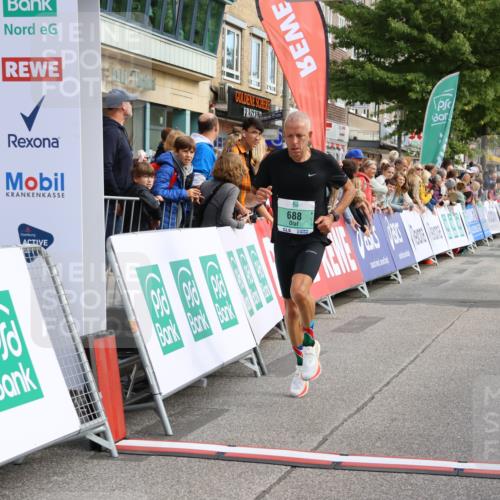 15.09.2024 - PSD Bank Halbmarathon Strokosch-Dieckow http://msf.ph/oto/7091354 15.09.2024 11:26:50 Ziel 688, 1064, 1119, 1263 meine-sportfotos.de