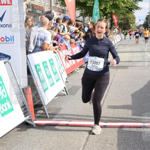 15.09.2024 - PSD Bank Halbmarathon Strokosch-Dieckow http://msf.ph/oto/7091391 15.09.2024 12:19:41 Ziel 1828, 3092, 3103, 3373 meine-sportfotos.de