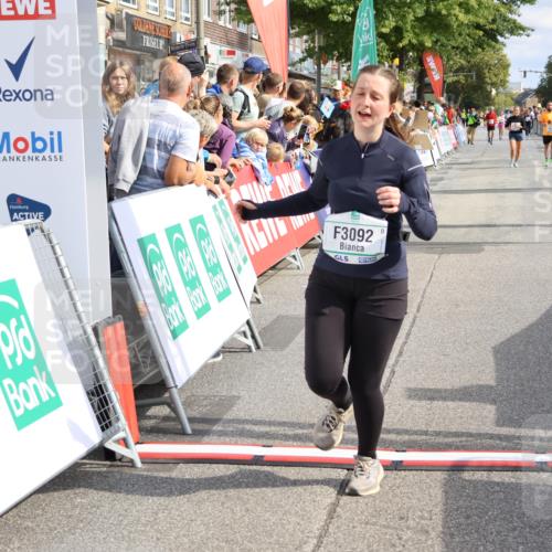 15.09.2024 - PSD Bank Halbmarathon Strokosch-Dieckow http://msf.ph/oto/7091395 15.09.2024 12:19:41 Ziel 1828, 3092, 3103, 3373 meine-sportfotos.de