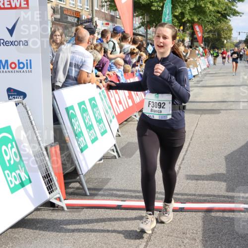 15.09.2024 - PSD Bank Halbmarathon Strokosch-Dieckow http://msf.ph/oto/7091399 15.09.2024 12:19:41 Ziel 1828, 3092, 3103, 3373 meine-sportfotos.de