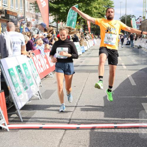 15.09.2024 - PSD Bank Halbmarathon Strokosch-Dieckow http://msf.ph/oto/7091413 15.09.2024 12:19:52 Ziel 1613, 2867, 3092 meine-sportfotos.de