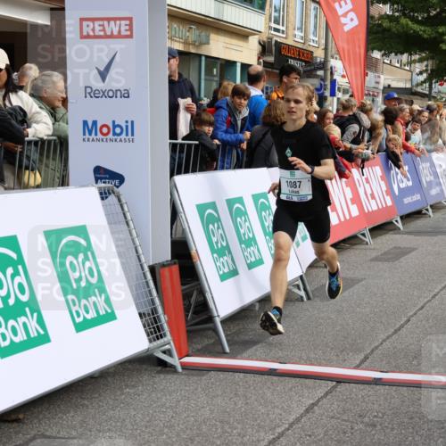 15.09.2024 - PSD Bank Halbmarathon Strokosch-Dieckow http://msf.ph/oto/7091435 15.09.2024 11:26:58 Ziel 688, 1087, 1263 meine-sportfotos.de
