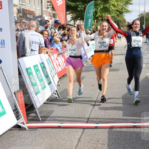 15.09.2024 - PSD Bank Halbmarathon Strokosch-Dieckow http://msf.ph/oto/7091457 15.09.2024 12:20:02 Ziel 1613, 2025, 2867, 2903, 3394, 3436 meine-sportfotos.de
