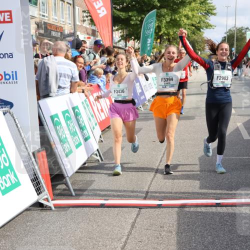 15.09.2024 - PSD Bank Halbmarathon Strokosch-Dieckow http://msf.ph/oto/7091462 15.09.2024 12:20:02 Ziel 1613, 2025, 2867, 2903, 3394, 3436 meine-sportfotos.de