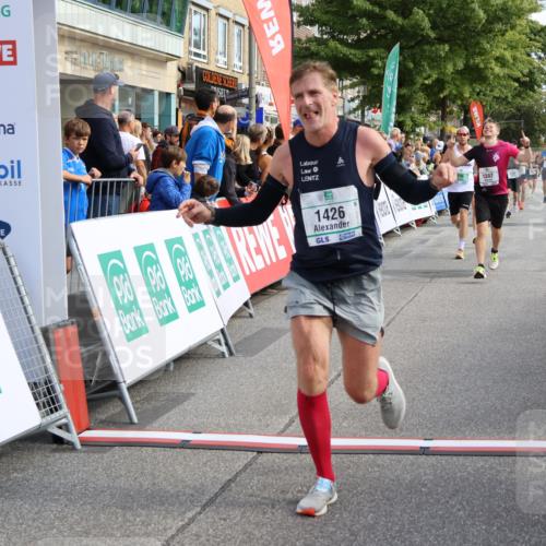 15.09.2024 - PSD Bank Halbmarathon Strokosch-Dieckow http://msf.ph/oto/7091466 15.09.2024 11:35:05 Ziel 652, 696, 907, 1228, 1233, 1370, 1387, 1393, 1405, 1426, 1768 meine-sportfotos.de