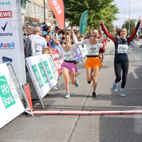 15.09.2024 - PSD Bank Halbmarathon Strokosch-Dieckow http://msf.ph/oto/7091467 15.09.2024 12:20:02 Ziel 1613, 2025, 2867, 2903, 3394, 3436 meine-sportfotos.de