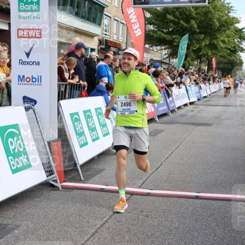 15.09.2024 - PSD Bank Halbmarathon Strokosch-Dieckow http://msf.ph/oto/7091469 15.09.2024 11:40:52 Ziel 1113, 1293, 1403, 1425, 1430, 1471, 1509, 2486, 2490, 2633 meine-sportfotos.de