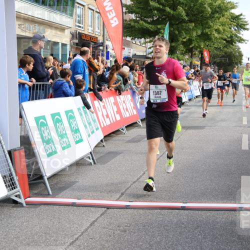 15.09.2024 - PSD Bank Halbmarathon Strokosch-Dieckow http://msf.ph/oto/7091491 15.09.2024 11:35:07 Ziel 652, 696, 907, 1178, 1228, 1233, 1370, 1387, 1393, 1405, 1426, 1768 meine-sportfotos.de
