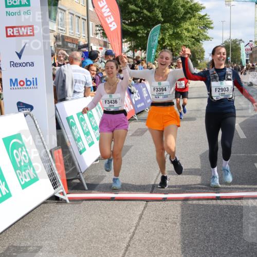 15.09.2024 - PSD Bank Halbmarathon Strokosch-Dieckow http://msf.ph/oto/7091492 15.09.2024 12:20:03 Ziel 1613, 2025, 2867, 2903, 3394, 3436 meine-sportfotos.de