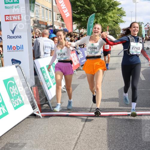 15.09.2024 - PSD Bank Halbmarathon Strokosch-Dieckow http://msf.ph/oto/7091501 15.09.2024 12:20:03 Ziel 1613, 2025, 2867, 2903, 3394, 3436 meine-sportfotos.de