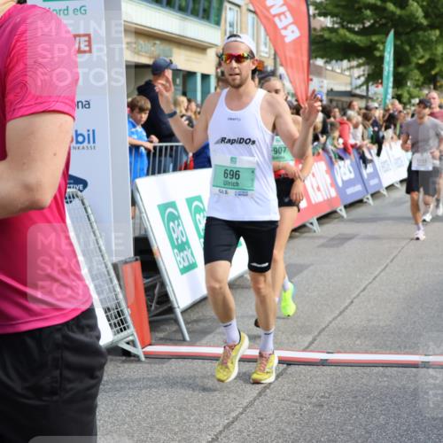15.09.2024 - PSD Bank Halbmarathon Strokosch-Dieckow http://msf.ph/oto/7091504 15.09.2024 11:35:09 Ziel 652, 696, 907, 1052, 1178, 1228, 1233, 1370, 1387, 1393, 1405, 1426, 1768, 3511 meine-sportfotos.de