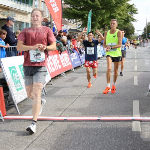 15.09.2024 - PSD Bank Halbmarathon Strokosch-Dieckow http://msf.ph/oto/7091528 15.09.2024 11:35:12 Ziel 652, 696, 907, 1052, 1178, 1228, 1233, 1370, 1387, 1405, 1426, 1768, 3511 meine-sportfotos.de