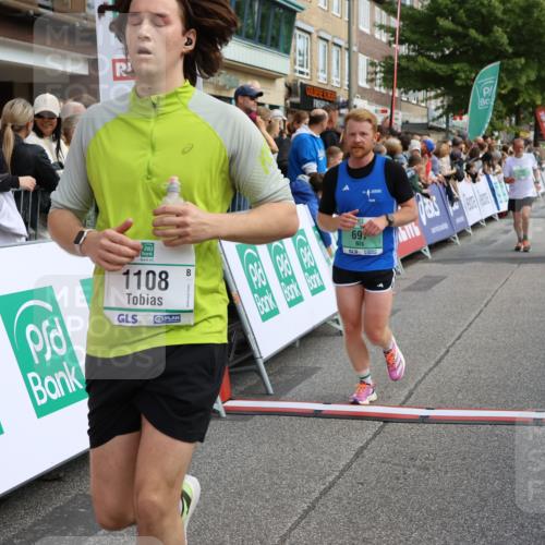 15.09.2024 - PSD Bank Halbmarathon Strokosch-Dieckow http://msf.ph/oto/7091538 15.09.2024 11:41:14 Ziel 697, 765, 1040, 1108, 1130, 1245, 1330, 1388, 3513 meine-sportfotos.de