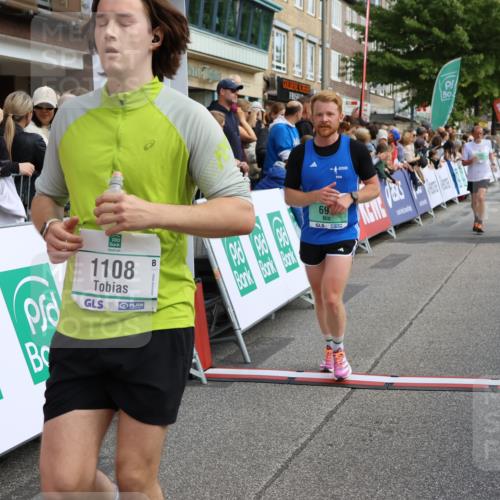 15.09.2024 - PSD Bank Halbmarathon Strokosch-Dieckow http://msf.ph/oto/7091541 15.09.2024 11:41:14 Ziel 697, 765, 1040, 1108, 1130, 1245, 1330, 1388, 3513 meine-sportfotos.de