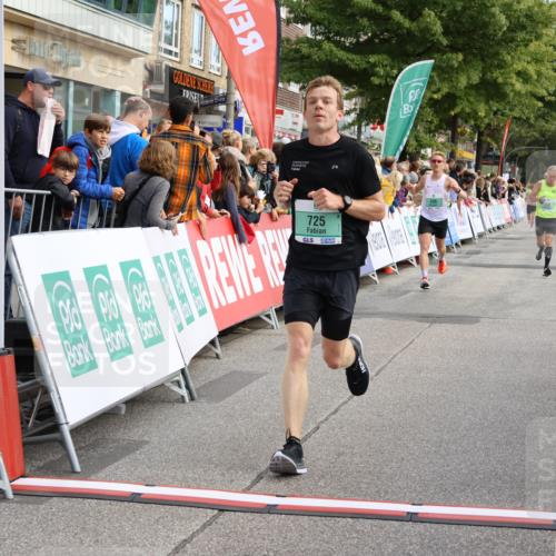 15.09.2024 - PSD Bank Halbmarathon Strokosch-Dieckow http://msf.ph/oto/7091544 15.09.2024 11:27:13 Ziel 436, 440, 689, 725, 728, 737, 885 meine-sportfotos.de