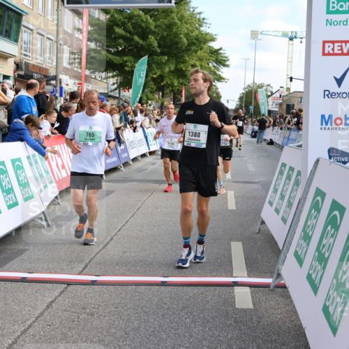 15.09.2024 - PSD Bank Halbmarathon Strokosch-Dieckow http://msf.ph/oto/7091545 15.09.2024 11:41:18 Ziel 697, 765, 1040, 1108, 1130, 1265, 1388, 1469, 2538, 3513 meine-sportfotos.de