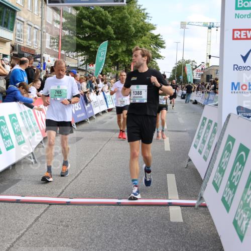 15.09.2024 - PSD Bank Halbmarathon Strokosch-Dieckow http://msf.ph/oto/7091554 15.09.2024 11:41:18 Ziel 697, 765, 1040, 1108, 1130, 1265, 1388, 1469, 2538, 3513 meine-sportfotos.de