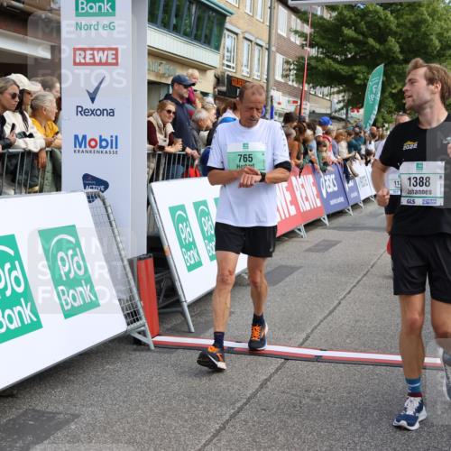 15.09.2024 - PSD Bank Halbmarathon Strokosch-Dieckow http://msf.ph/oto/7091558 15.09.2024 11:41:19 Ziel 697, 765, 1108, 1130, 1265, 1388, 1469, 2538, 3513 meine-sportfotos.de