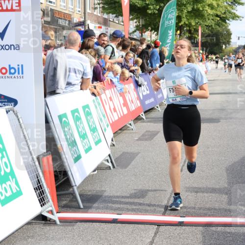 15.09.2024 - PSD Bank Halbmarathon Strokosch-Dieckow http://msf.ph/oto/7091563 15.09.2024 12:20:13 Ziel 2025, 2903, 3394, 3436, 3440 meine-sportfotos.de