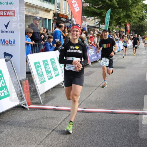15.09.2024 - PSD Bank Halbmarathon Strokosch-Dieckow http://msf.ph/oto/7091577 15.09.2024 11:35:16 Ziel 652, 696, 907, 919, 1052, 1178, 1221, 1228, 1233, 1370, 1387, 1405, 1426, 2479, 3511 meine-sportfotos.de