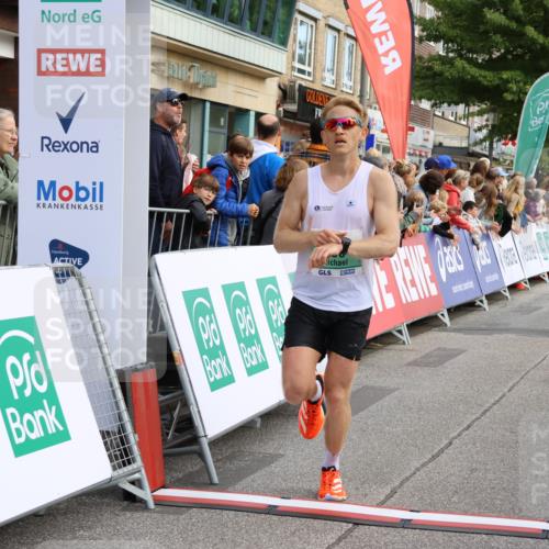 15.09.2024 - PSD Bank Halbmarathon Strokosch-Dieckow http://msf.ph/oto/7091584 15.09.2024 11:27:16 Ziel 436, 440, 665, 689, 725, 728, 737, 885 meine-sportfotos.de