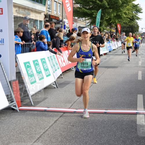 15.09.2024 - PSD Bank Halbmarathon Strokosch-Dieckow http://msf.ph/oto/7091593 15.09.2024 11:35:21 Ziel 652, 696, 740, 907, 919, 1052, 1178, 1207, 1221, 1228, 1233, 1405, 1418, 1448, 2479, 3511 meine-sportfotos.de