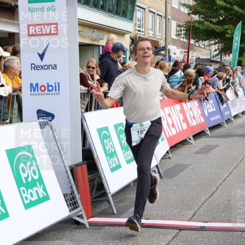 15.09.2024 - PSD Bank Halbmarathon Strokosch-Dieckow http://msf.ph/oto/7091595 15.09.2024 11:41:30 Ziel 761, 765, 934, 1130, 1244, 1265, 1388, 1469, 1936, 2538, 3513 meine-sportfotos.de