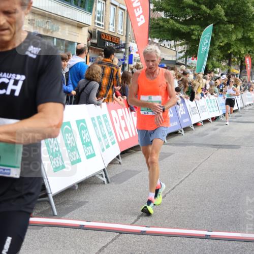 15.09.2024 - PSD Bank Halbmarathon Strokosch-Dieckow http://msf.ph/oto/7091619 15.09.2024 11:27:20 Ziel 436, 440, 665, 689, 725, 728, 737, 826 meine-sportfotos.de