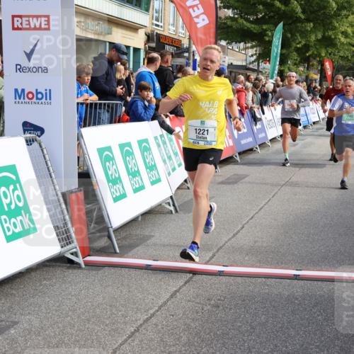 15.09.2024 - PSD Bank Halbmarathon Strokosch-Dieckow http://msf.ph/oto/7091628 15.09.2024 11:35:24 Ziel 652, 740, 771, 919, 1052, 1178, 1207, 1221, 1228, 1418, 1448, 2479, 2619, 2656, 3511 meine-sportfotos.de