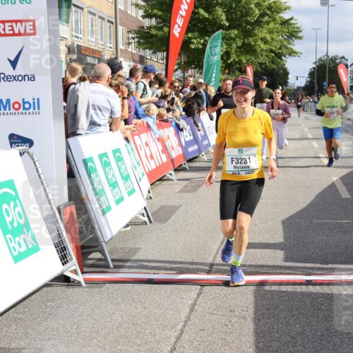 15.09.2024 - PSD Bank Halbmarathon Strokosch-Dieckow http://msf.ph/oto/7091654 15.09.2024 12:20:39 Ziel 1284, 2215, 2525, 2543, 3231, 3483, 3540 meine-sportfotos.de