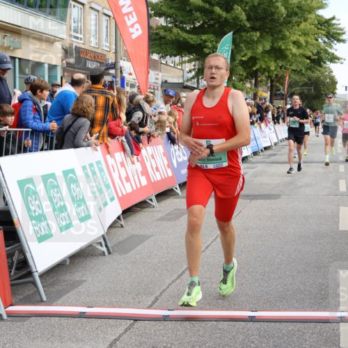 15.09.2024 - PSD Bank Halbmarathon Strokosch-Dieckow http://msf.ph/oto/7091657 15.09.2024 11:27:34 Ziel 662, 665, 690, 826, 895, 1029, 1037, 1045 meine-sportfotos.de