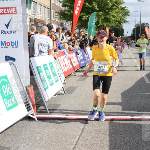 15.09.2024 - PSD Bank Halbmarathon Strokosch-Dieckow http://msf.ph/oto/7091658 15.09.2024 12:20:39 Ziel 1284, 2215, 2525, 2543, 3231, 3483, 3540 meine-sportfotos.de