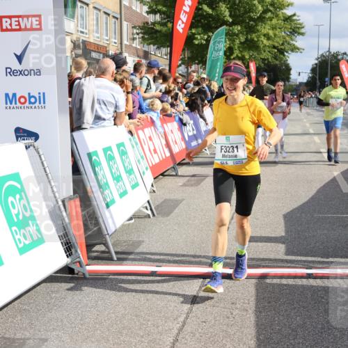 15.09.2024 - PSD Bank Halbmarathon Strokosch-Dieckow http://msf.ph/oto/7091662 15.09.2024 12:20:39 Ziel 1284, 2215, 2525, 2543, 3231, 3483, 3540 meine-sportfotos.de