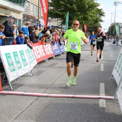 15.09.2024 - PSD Bank Halbmarathon Strokosch-Dieckow http://msf.ph/oto/7091667 15.09.2024 11:35:29 Ziel 740, 771, 919, 1052, 1207, 1221, 1418, 1448, 2479, 2619, 2656 meine-sportfotos.de