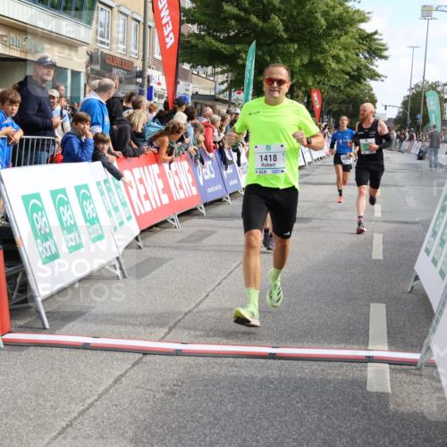 15.09.2024 - PSD Bank Halbmarathon Strokosch-Dieckow http://msf.ph/oto/7091672 15.09.2024 11:35:29 Ziel 740, 771, 919, 1052, 1207, 1221, 1418, 1448, 2479, 2619, 2656 meine-sportfotos.de