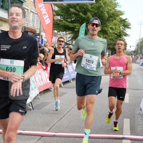 15.09.2024 - PSD Bank Halbmarathon Strokosch-Dieckow http://msf.ph/oto/7091698 15.09.2024 11:27:39 Ziel 662, 690, 895, 1029, 1037, 1045 meine-sportfotos.de