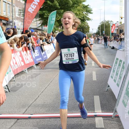 15.09.2024 - PSD Bank Halbmarathon Strokosch-Dieckow http://msf.ph/oto/7091710 15.09.2024 11:41:52 Ziel 768, 943, 960, 1183, 1203, 1241, 1243, 1260, 1262, 1320, 1970, 2083, 2707, 2850 meine-sportfotos.de
