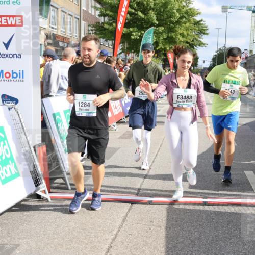 15.09.2024 - PSD Bank Halbmarathon Strokosch-Dieckow http://msf.ph/oto/7091718 15.09.2024 12:20:42 Ziel 1284, 2525, 2543, 3231, 3483 meine-sportfotos.de