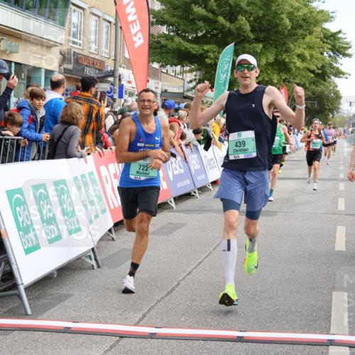15.09.2024 - PSD Bank Halbmarathon Strokosch-Dieckow http://msf.ph/oto/7091729 15.09.2024 11:27:47 Ziel 433, 439, 658, 690, 722, 825, 874, 895, 1029, 1037, 1045, 1054 meine-sportfotos.de