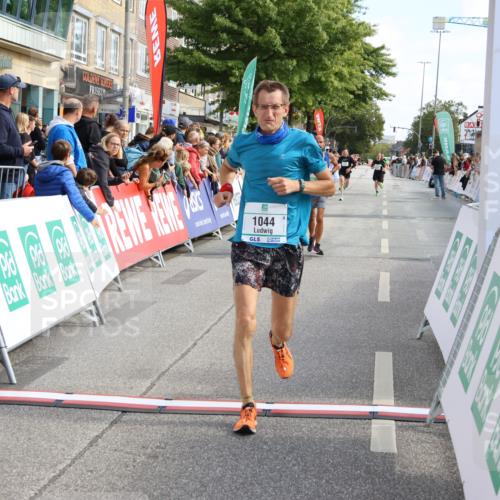 15.09.2024 - PSD Bank Halbmarathon Strokosch-Dieckow http://msf.ph/oto/7091740 15.09.2024 11:35:38 Ziel 740, 766, 771, 1044, 1160, 1207, 1418, 1448, 2619, 2656 meine-sportfotos.de