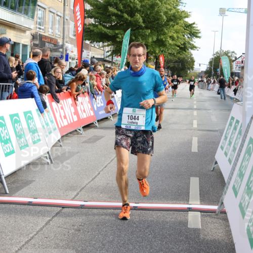 15.09.2024 - PSD Bank Halbmarathon Strokosch-Dieckow http://msf.ph/oto/7091744 15.09.2024 11:35:38 Ziel 740, 766, 771, 1044, 1160, 1207, 1418, 1448, 2619, 2656 meine-sportfotos.de